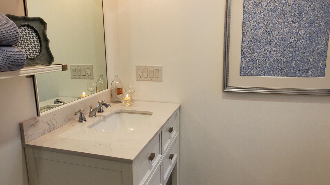 Photo of Bathroom in Niagara Falls
