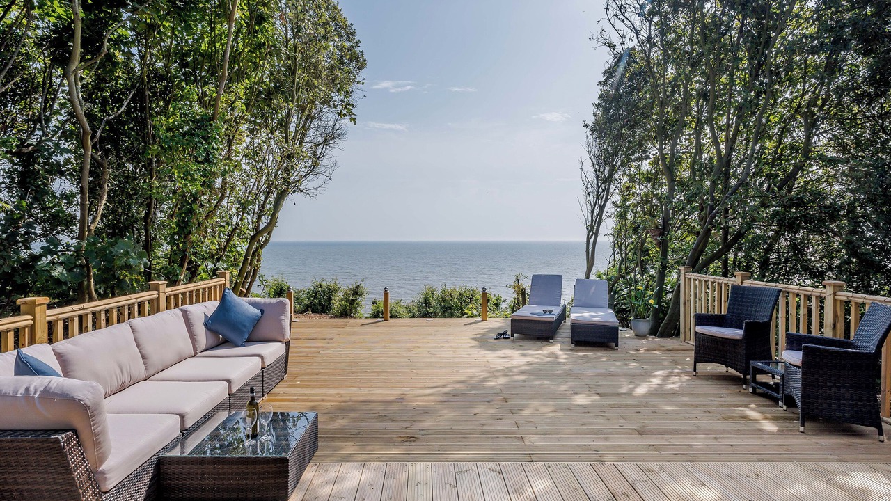 Photo of Outdoor in Corton