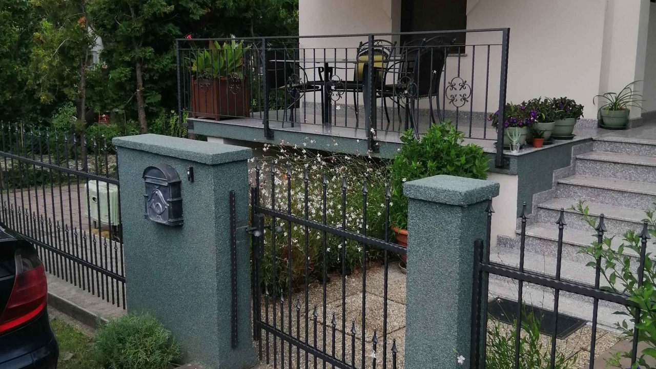 Photo of Outdoor in Clutihany