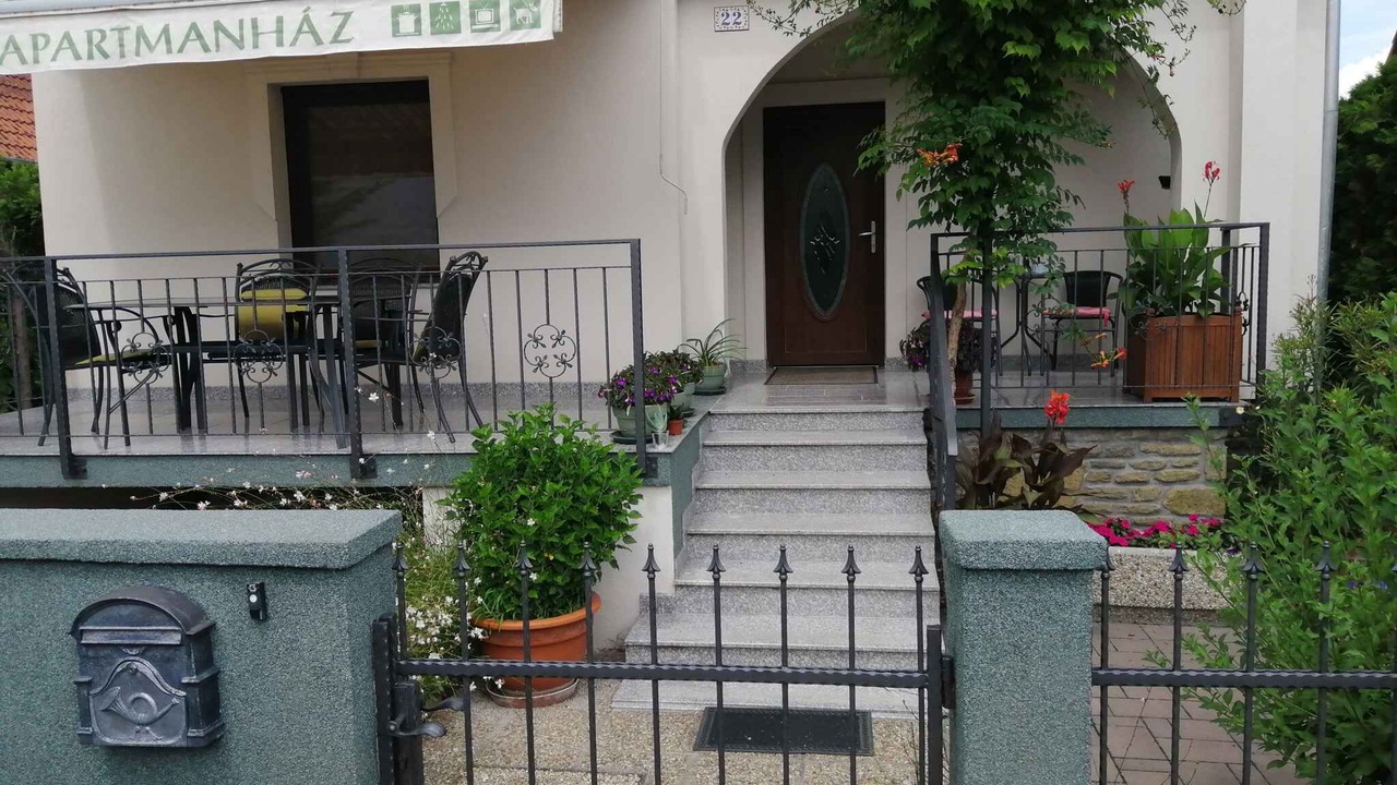 Photo of Outdoor in Clutihany