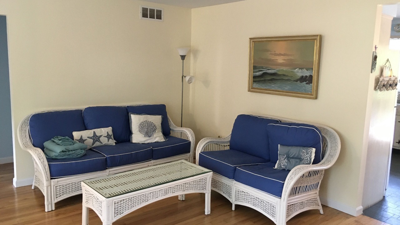 Photo of Bedroom in Cutchogue