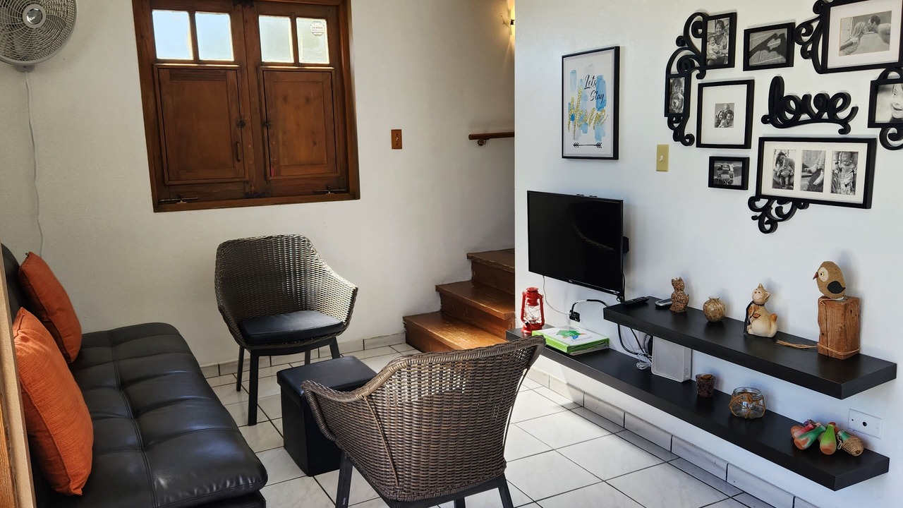 Photo of Livingroom in Cerro Gordo