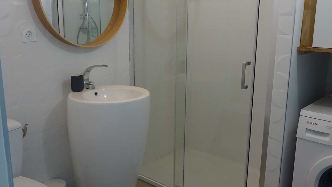 Photo of Bathroom in Barjac