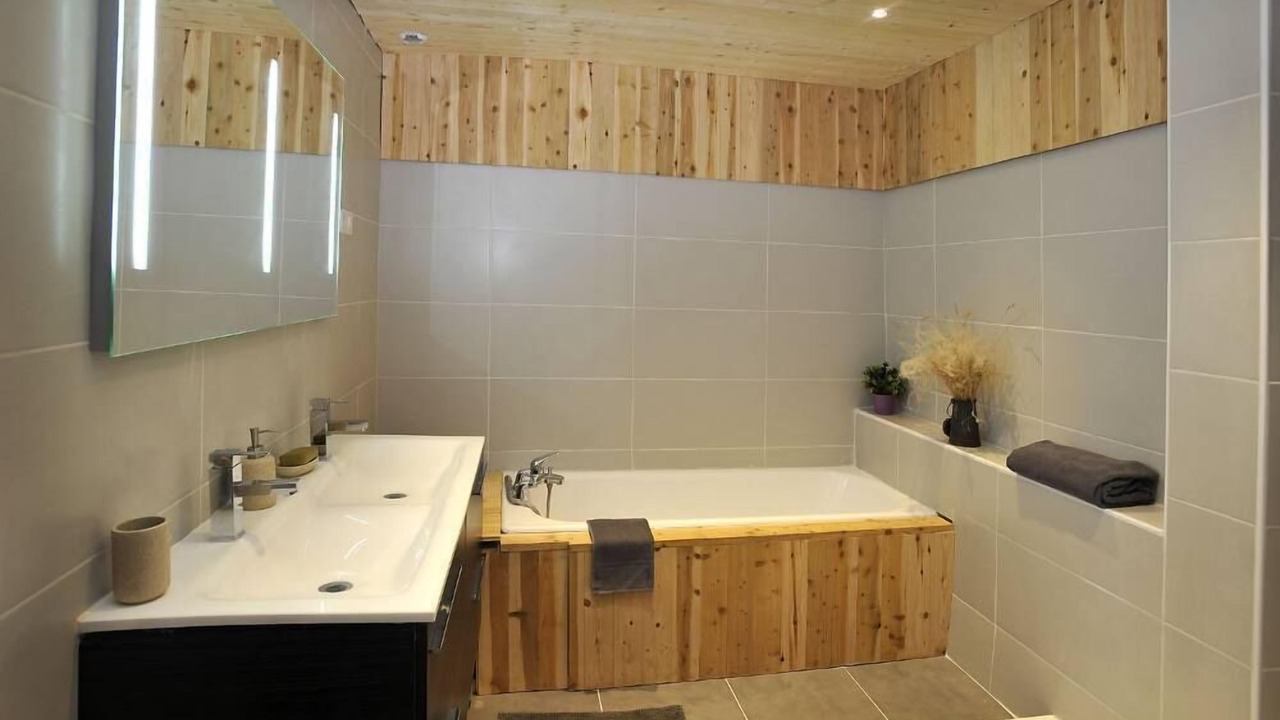 Photo of Bathroom in Saint-Georges-de-Levejac
