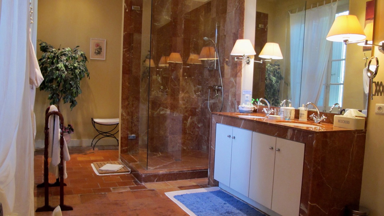 Photo of Bathroom in Montaut-Ariege