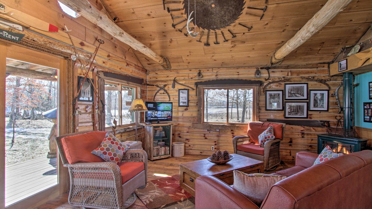 Photo of Livingroom in Nekoosa