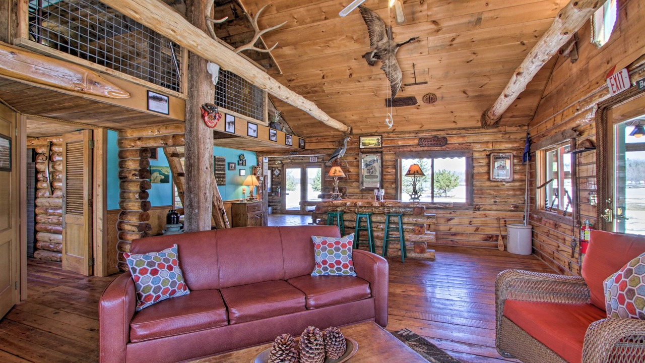 Photo of Livingroom in Nekoosa
