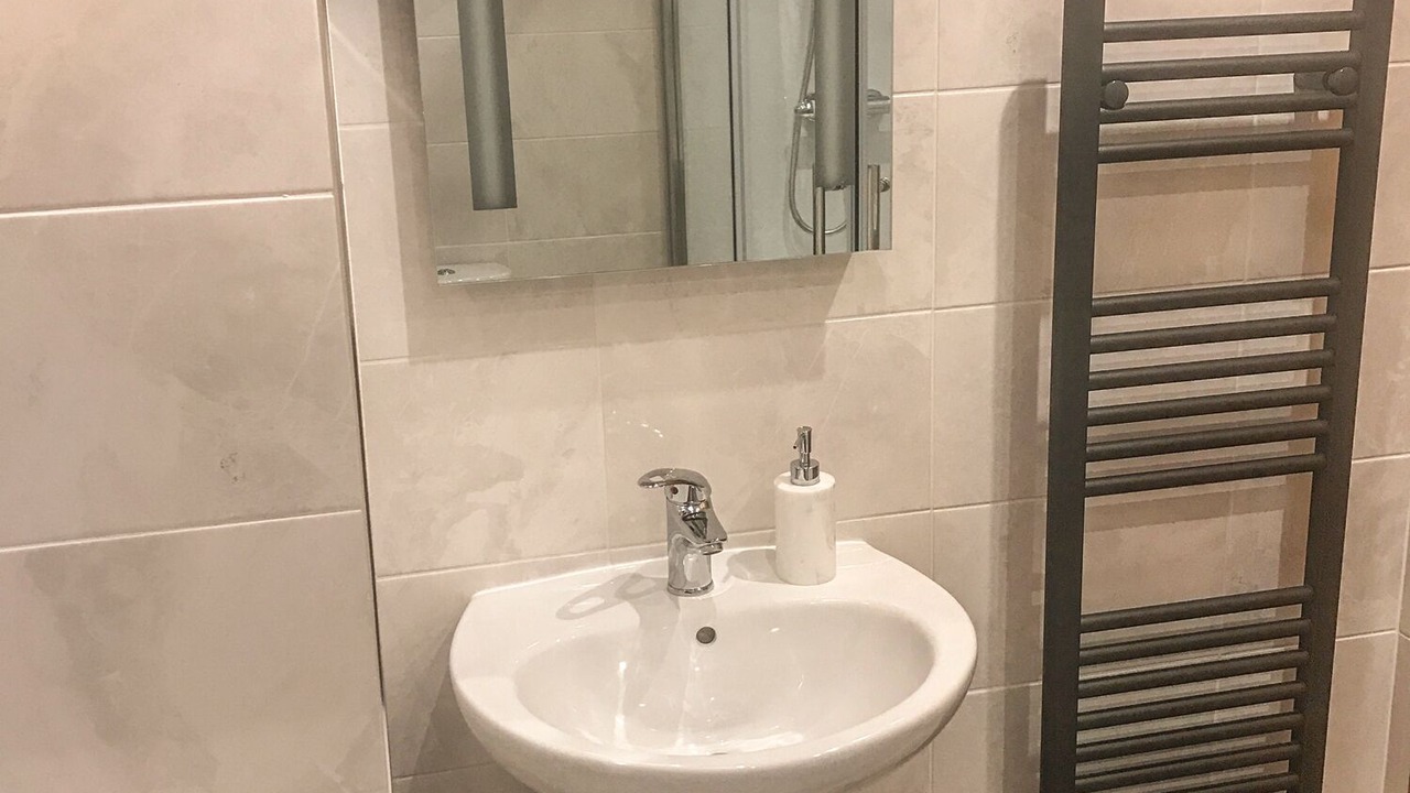 Photo of Bathroom in Pooley Bridge