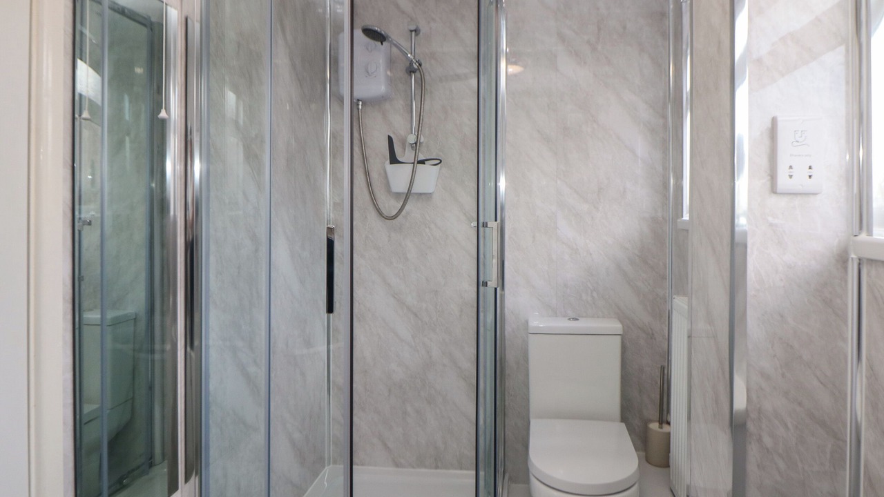 Photo of Bathroom in Leek