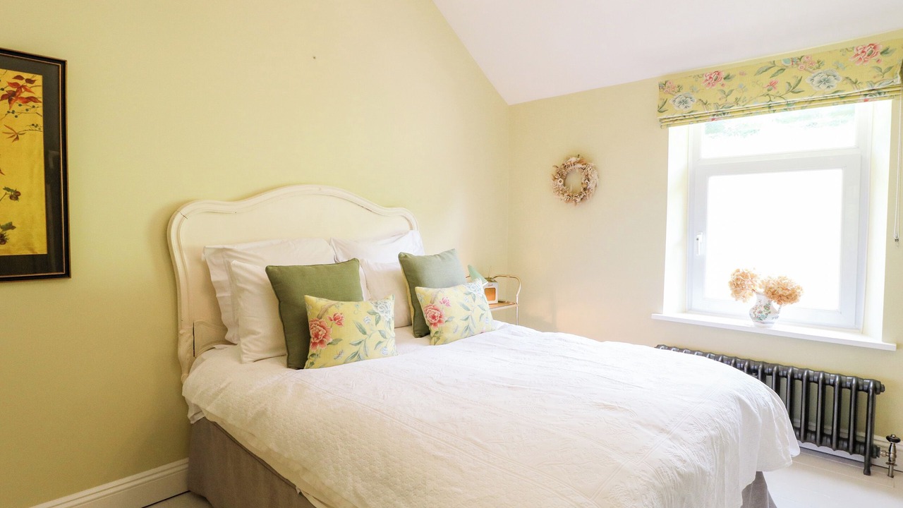 Photo of Bedroom in Foxt