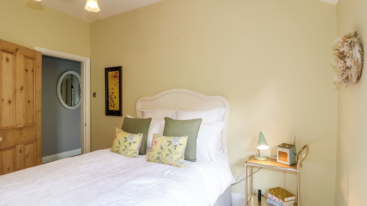 Photo of Bedroom in Foxt