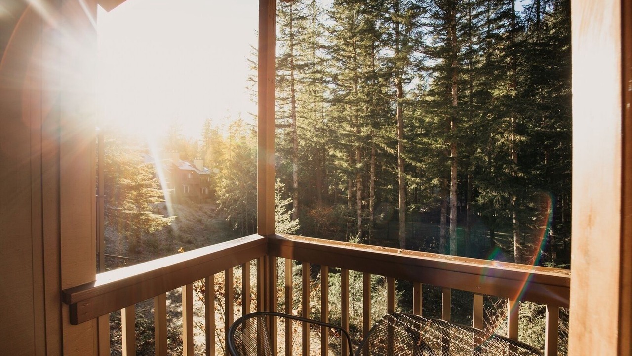 Photo of Patio Balcony in Glacier