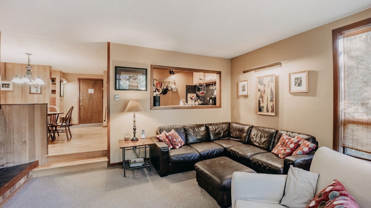 Photo of Bedroom in Glacier