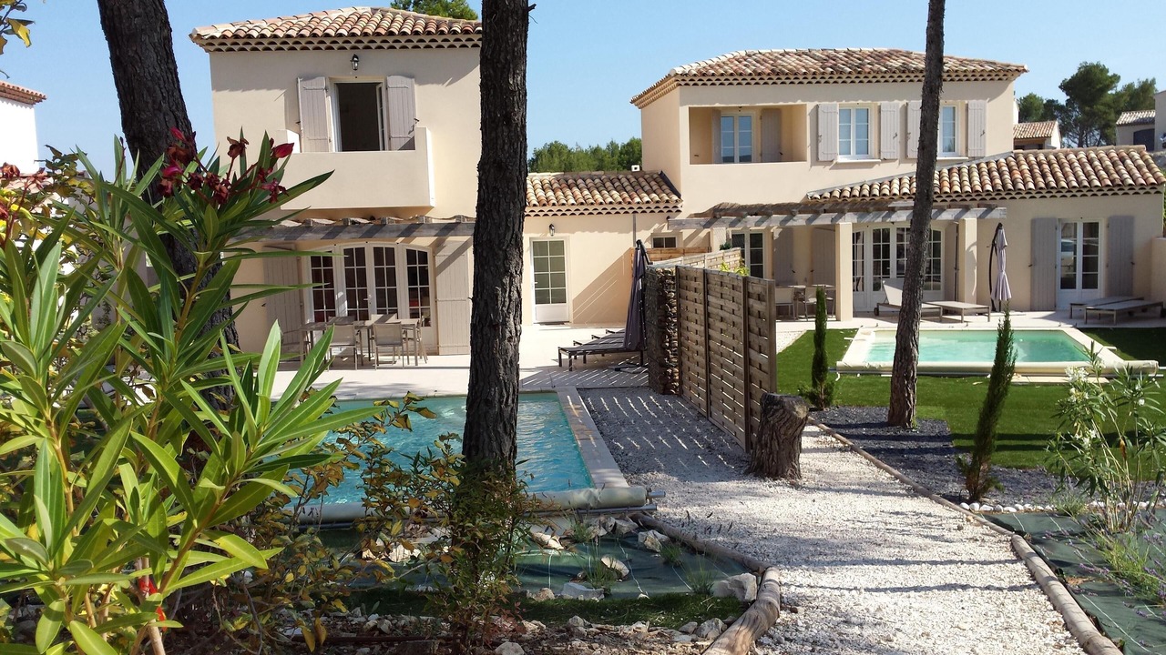 Photo of Outdoor in Pont Royal