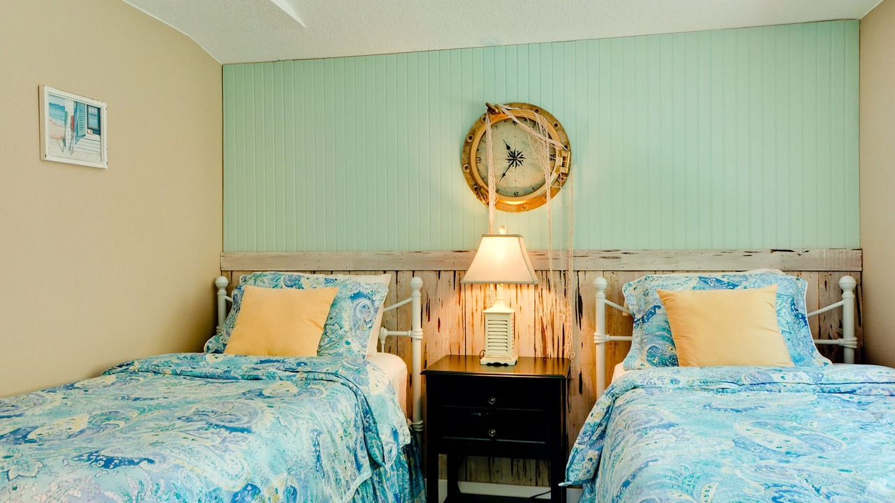 Photo of Bedroom in Bradenton Beach
