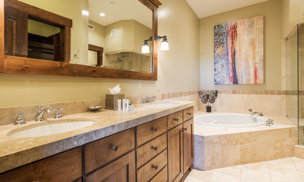 Photo of Bathroom in North Park City