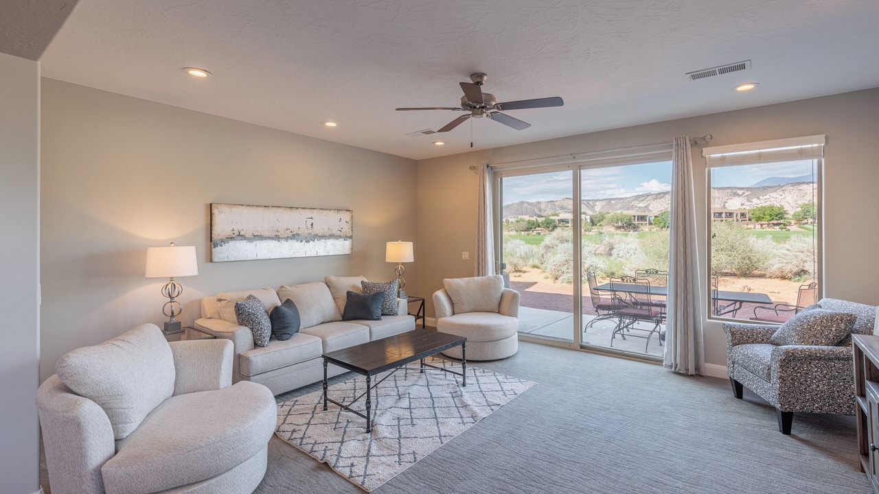 Photo of Livingroom in St. George