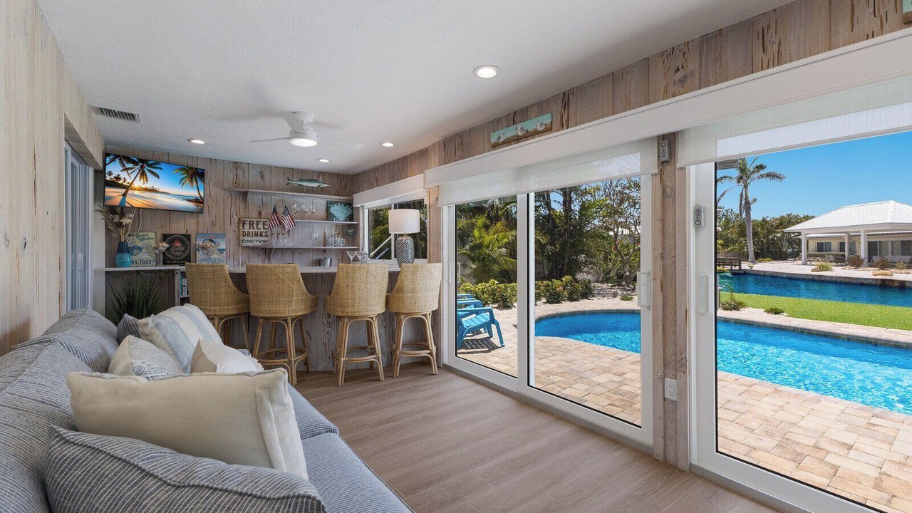Photo of Livingroom in Anna Maria