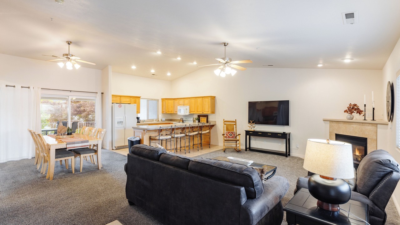 Photo of Livingroom in St. George
