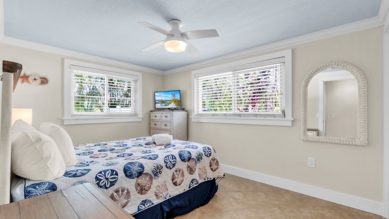 Photo of Bedroom in Holmes Beach