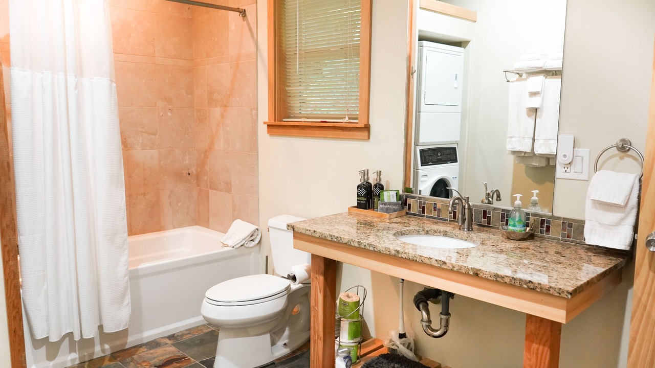 Photo of Bathroom in Glacier