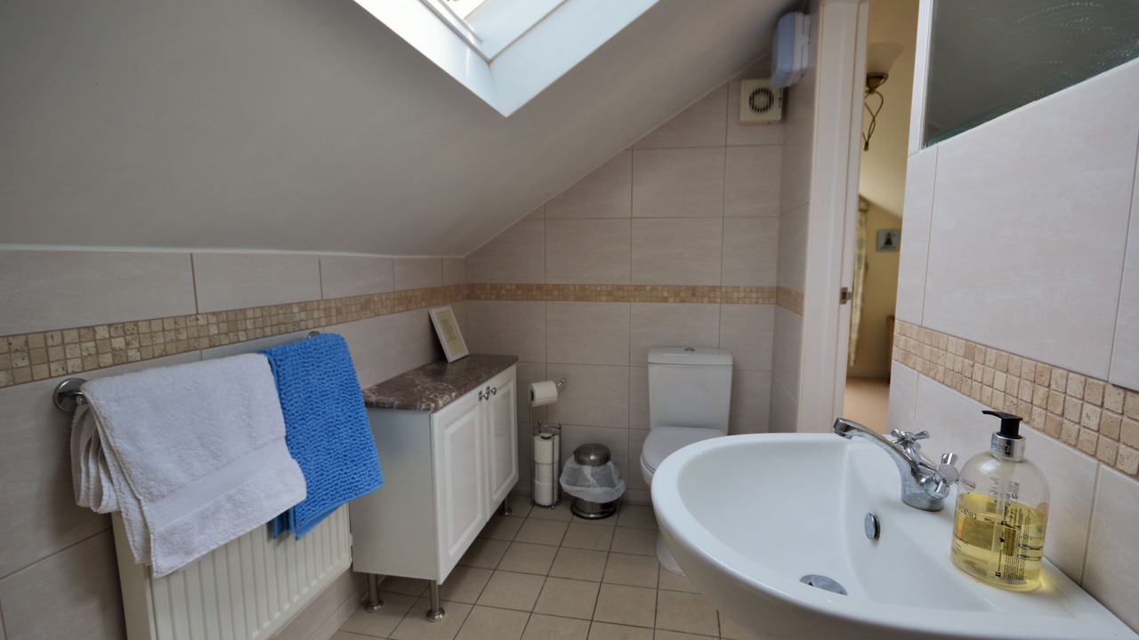 Photo of Bathroom in Godshill