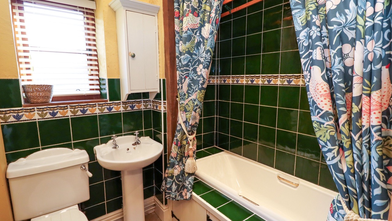 Photo of Bathroom in Eaton Mascott