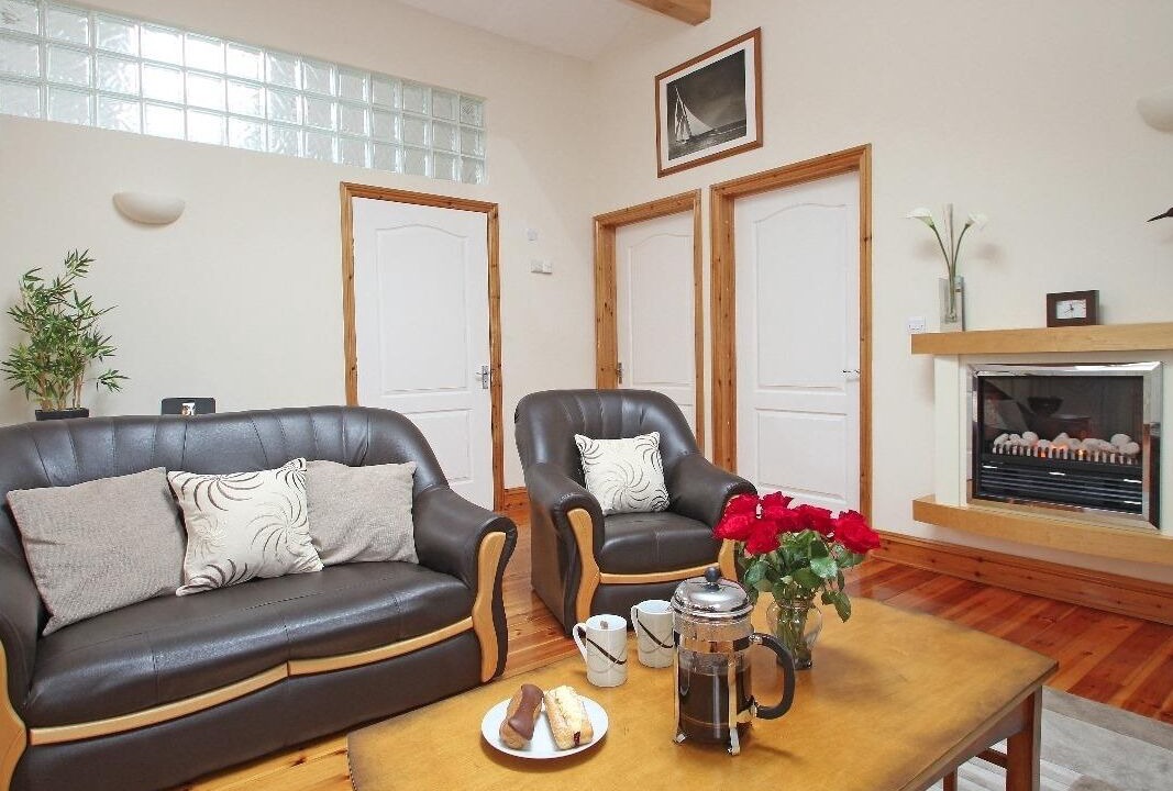 Photo of Livingroom in Chysauster