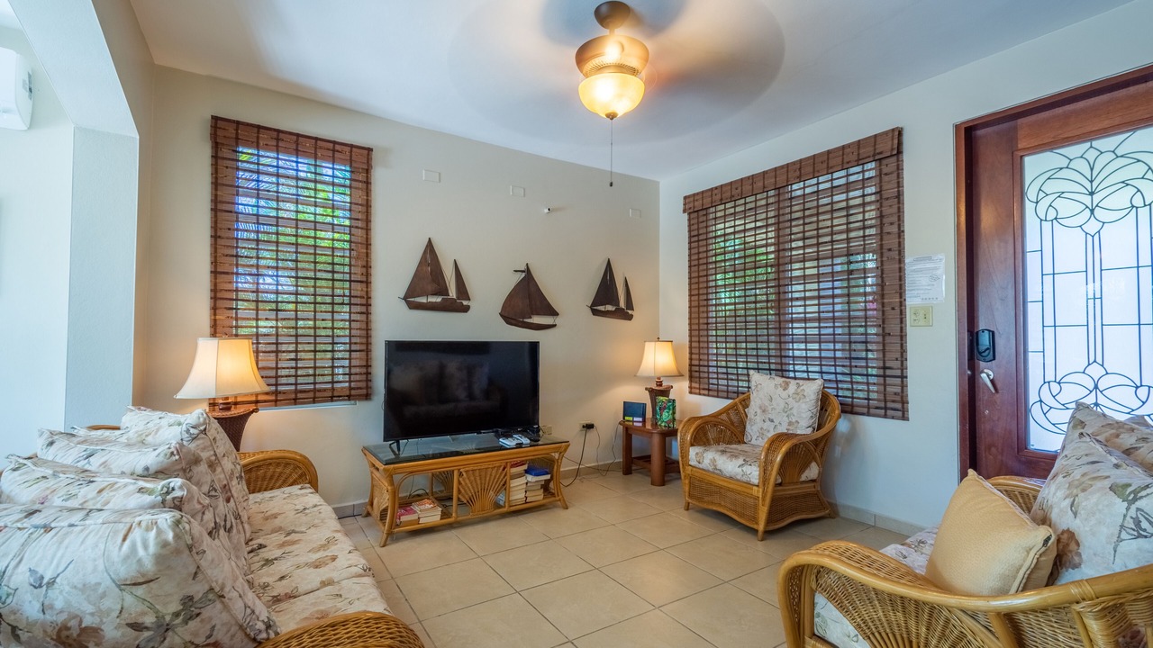 Photo of Livingroom in Ensenada