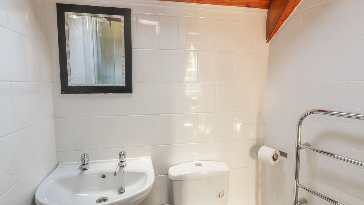 Photo of Bathroom in Cairnbaan