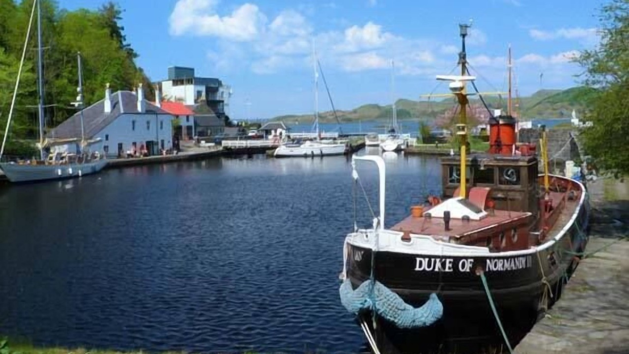 Photo of Others in Cairnbaan