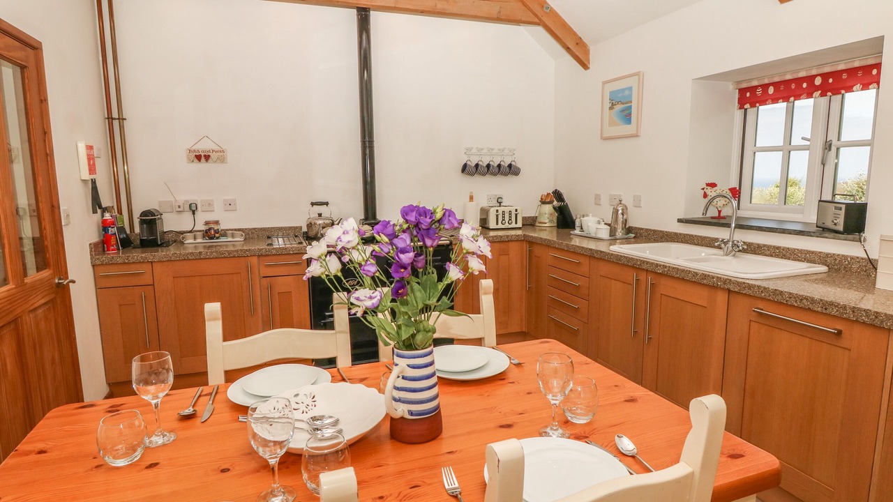 Photo of Kitchen in Chysauster