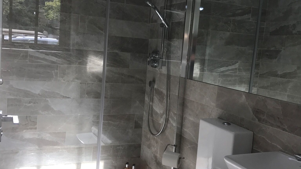 Photo of Bedroom in Headington