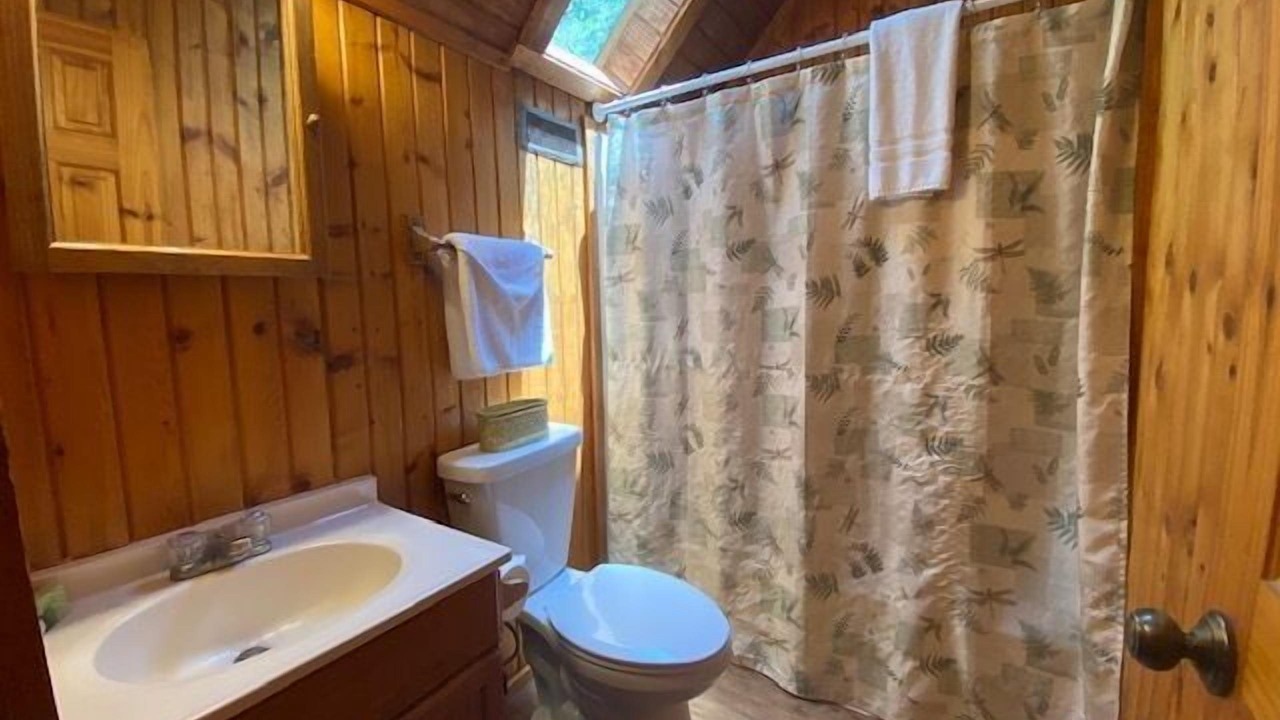 Photo of Bathroom in South Bloomingville