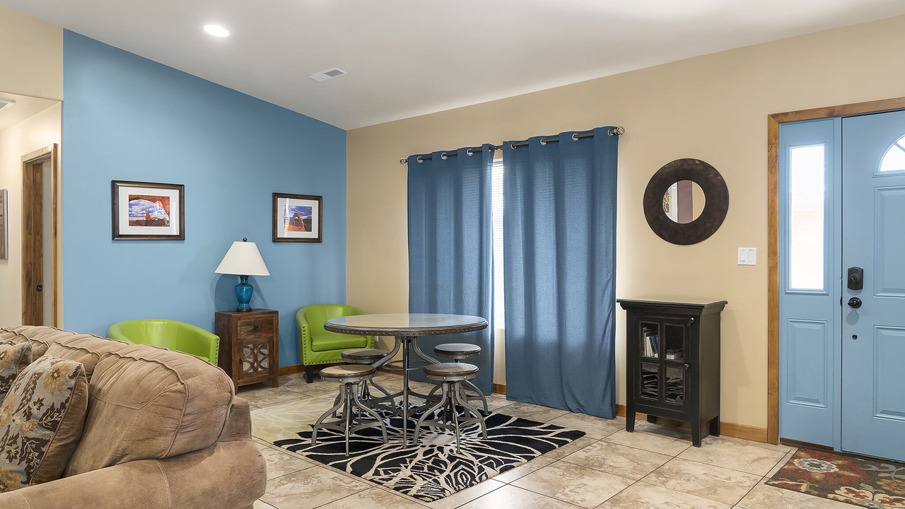Photo of Livingroom in Moab