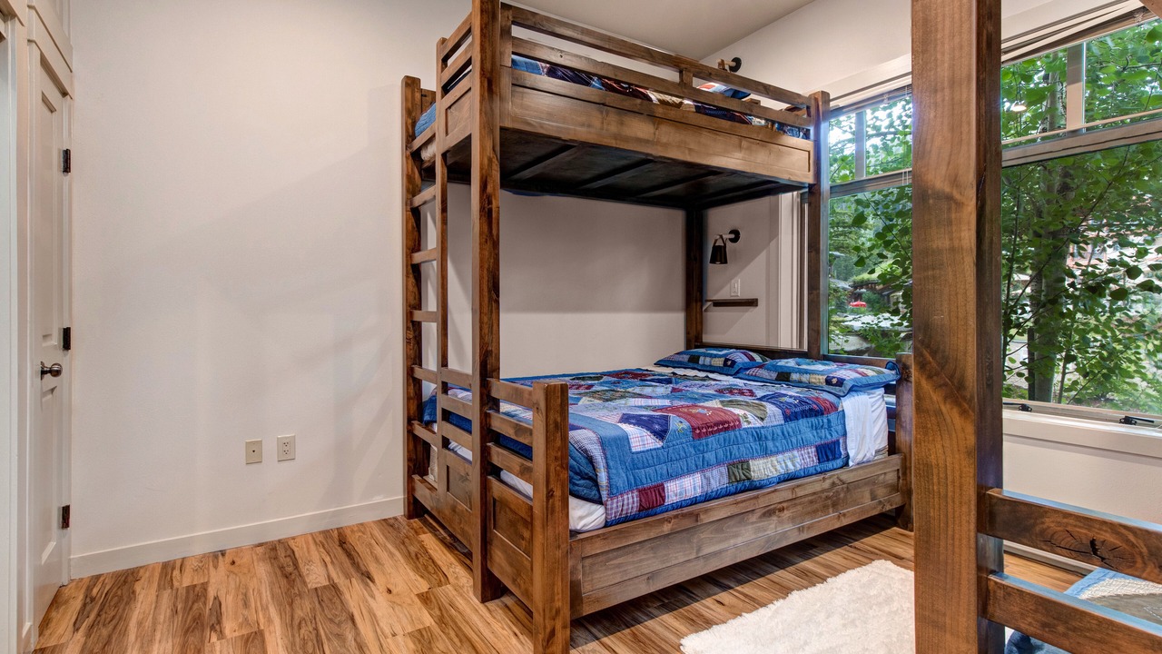 Photo of Bedroom in Salt Lake Mountain Resorts