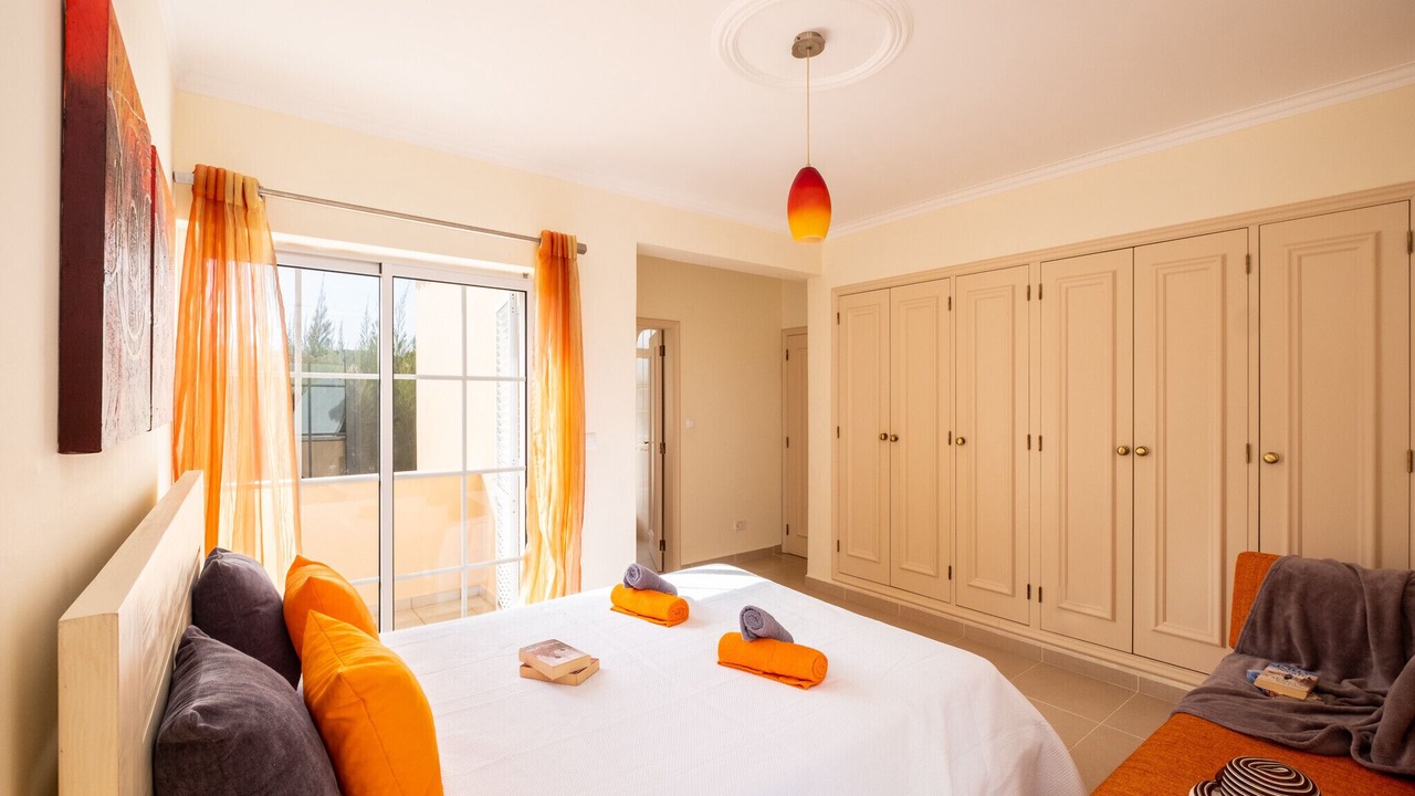 Photo of Bedroom in Almancil