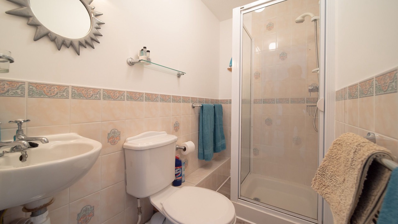 Photo of Bathroom in Mortehoe