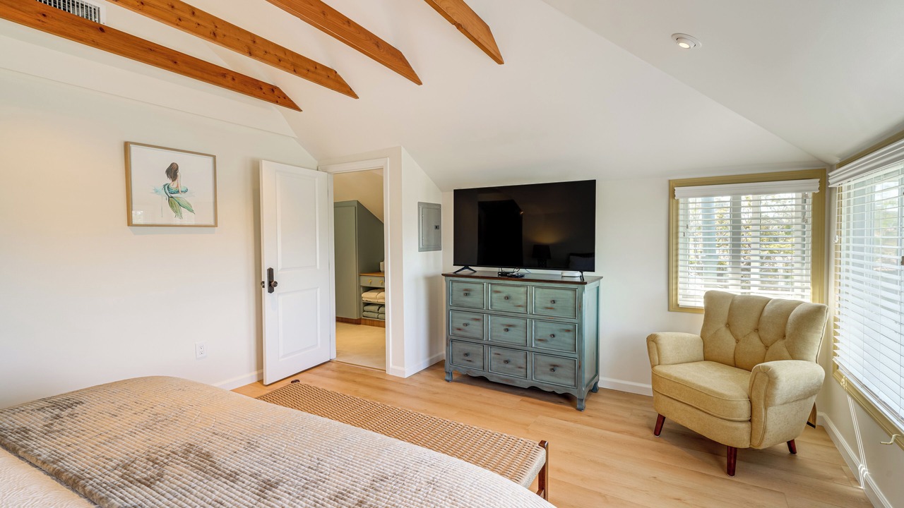 Photo of Bedroom in Carpinteria