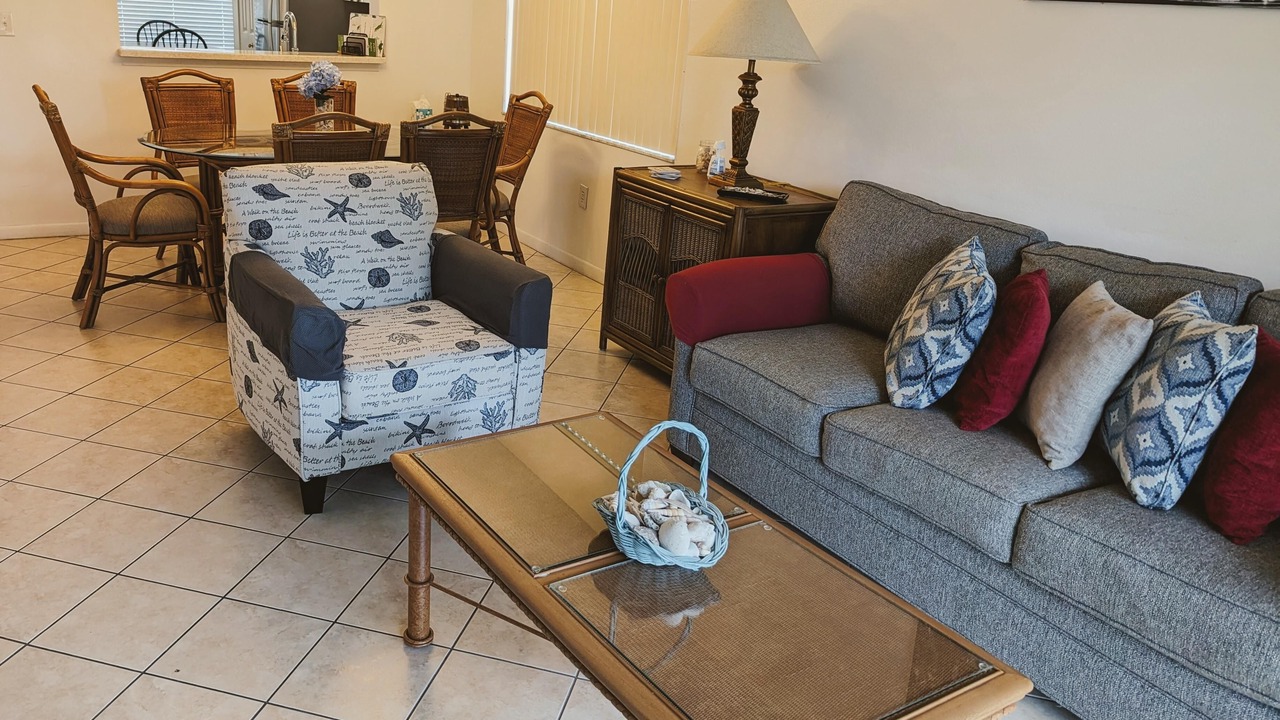 Photo of Livingroom in Trailer Estates