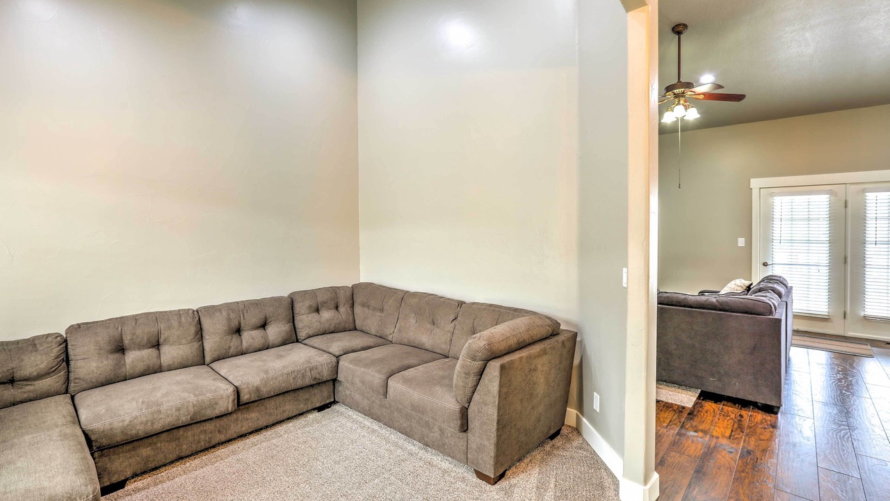Photo of Livingroom in Smithfield