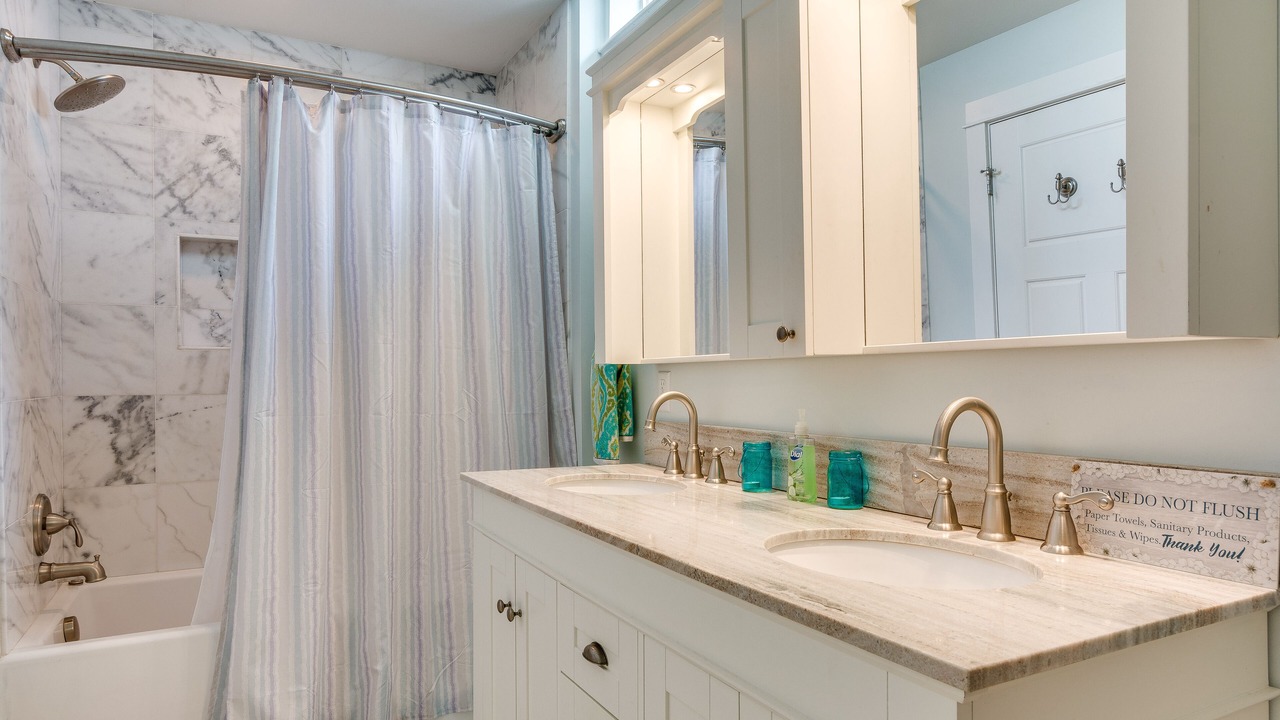 Photo of Bathroom in South Haven
