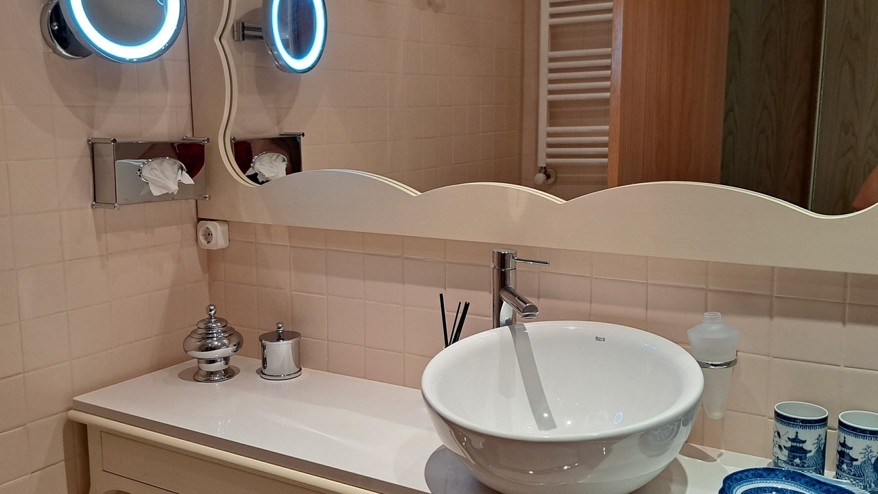 Photo of Bathroom in Parque das Nacoes