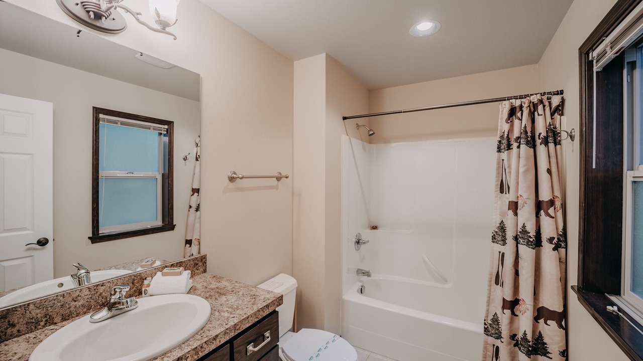 Photo of Bathroom in Warnick