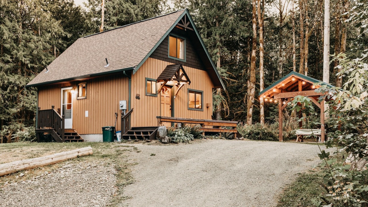 Photo of Outdoor in Maple Falls