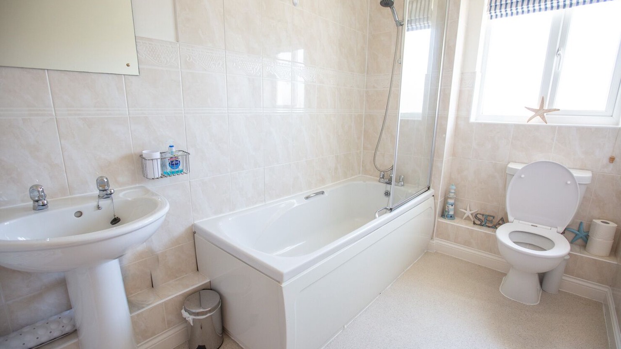 Photo of Bathroom in Newquay