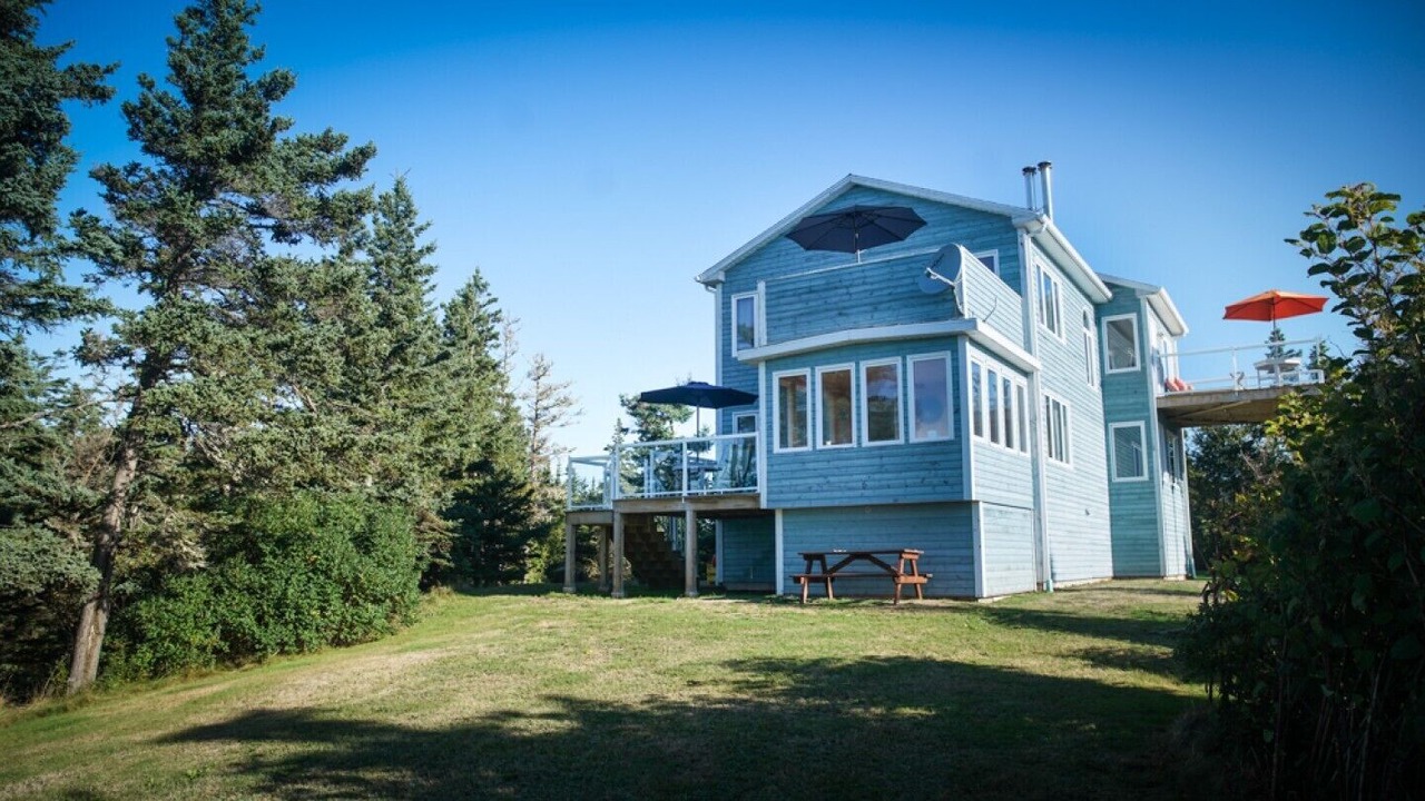 Photo of Patio Balcony in Fox River