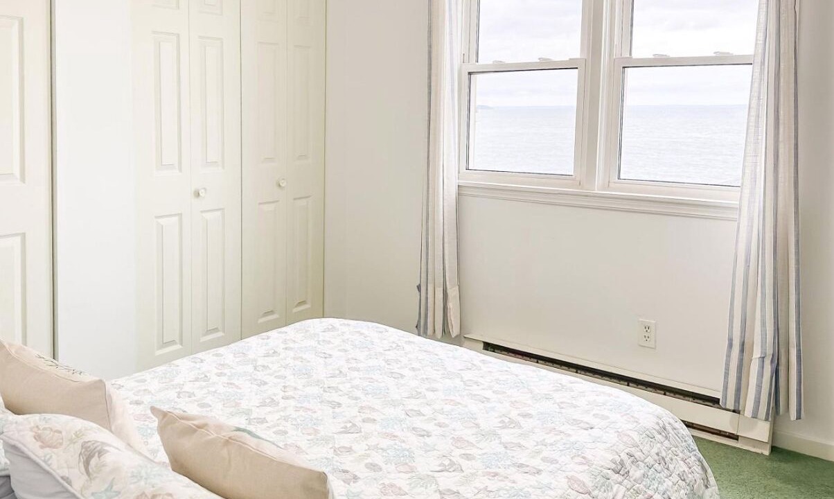 Photo of Bedroom in Harbourville