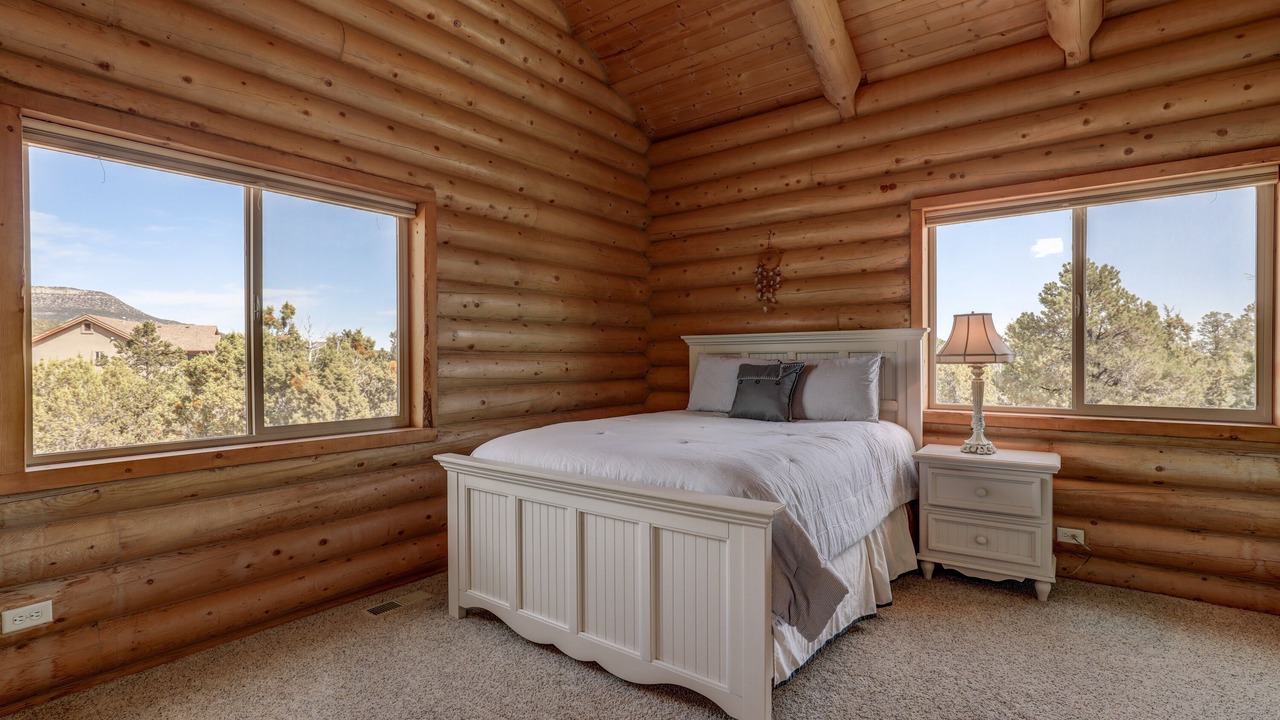 Photo of Bedroom in Zion National Park East Entrance