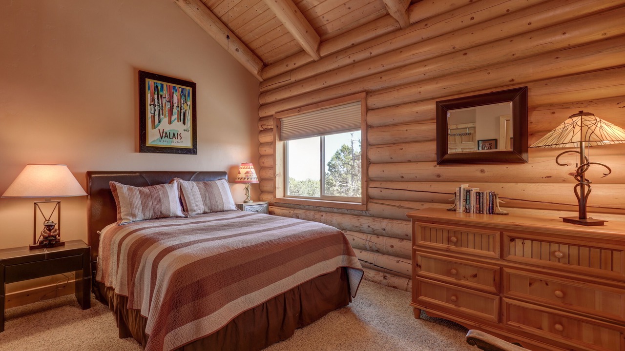 Photo of Bedroom in Zion National Park East Entrance